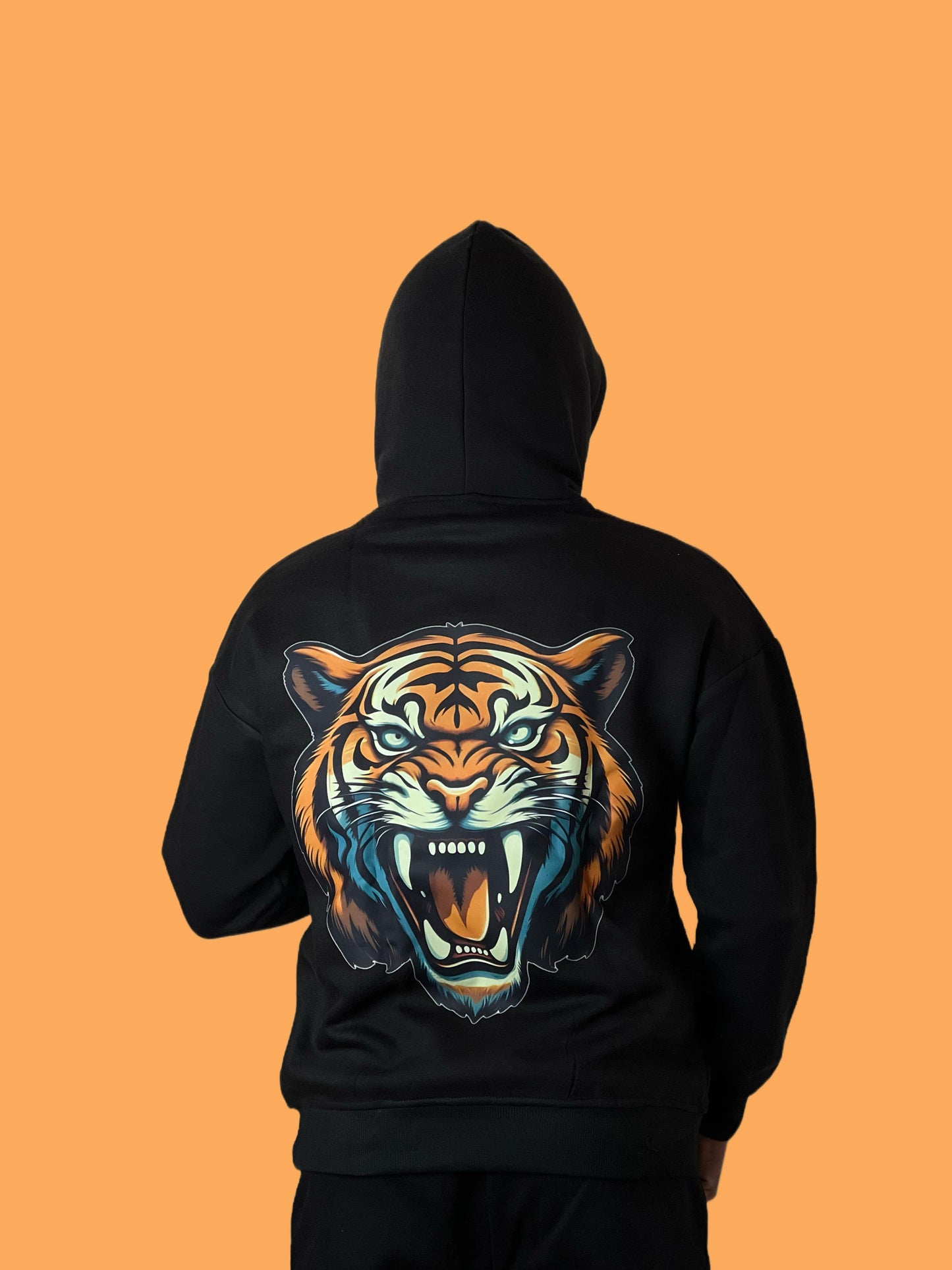 ROAR HOODIE